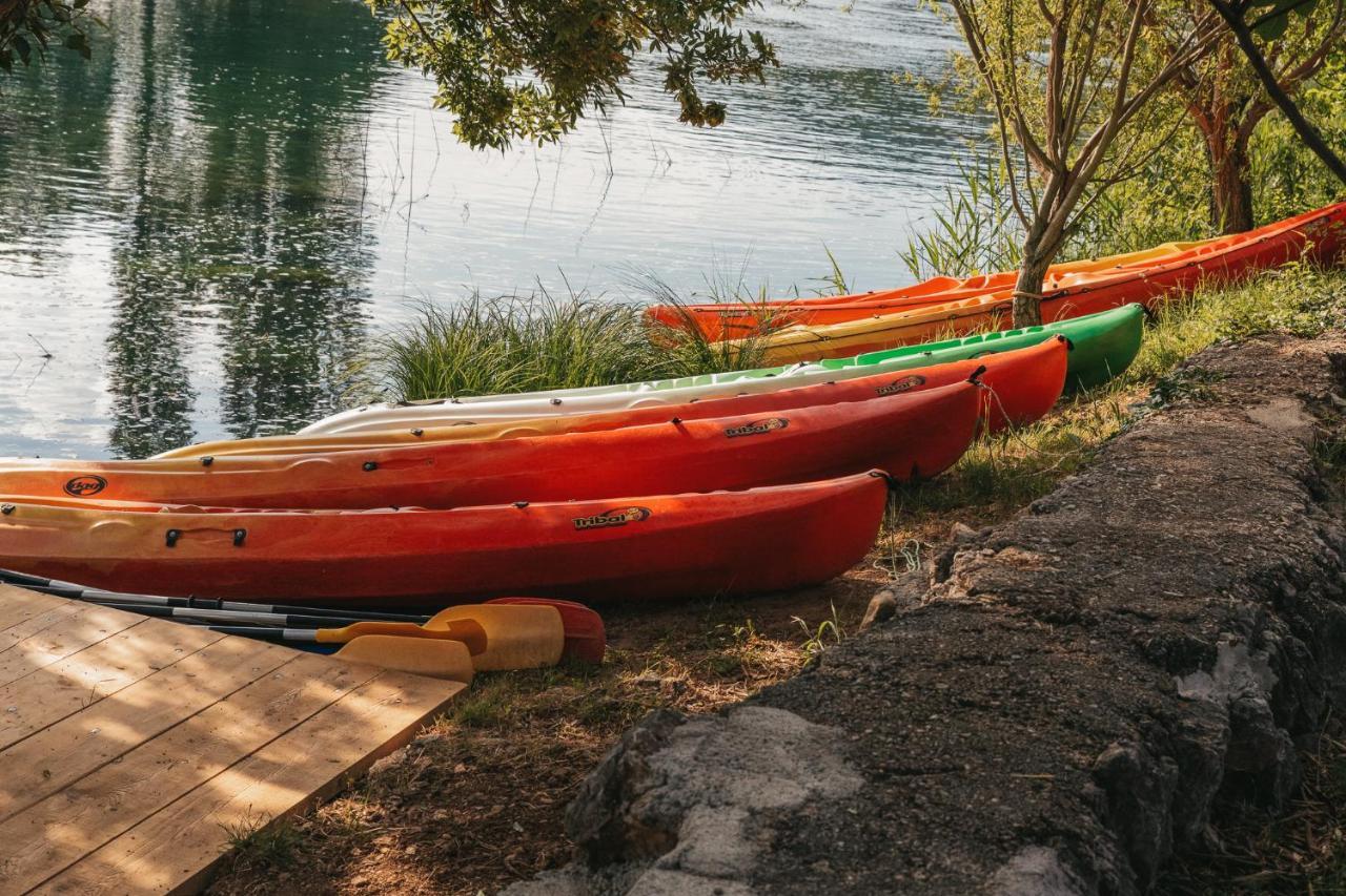 River Huts Zrmanja Obrovac Bagian luar foto