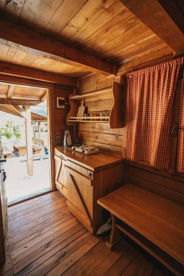 River Huts Zrmanja Obrovac Bagian luar foto