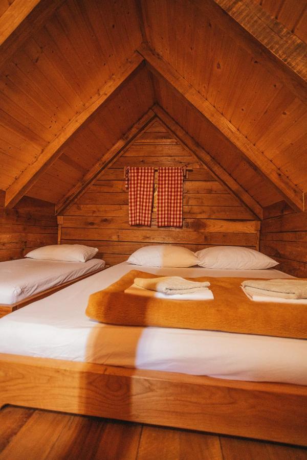River Huts Zrmanja Obrovac Bagian luar foto
