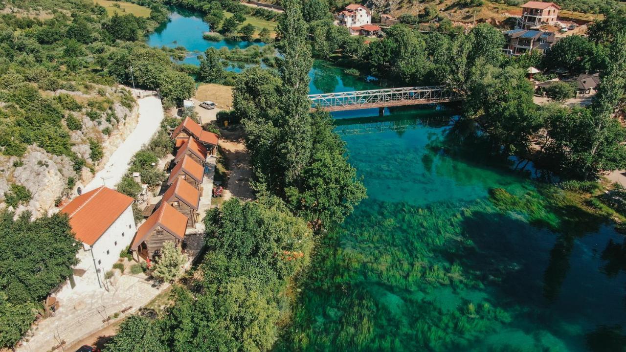 River Huts Zrmanja Obrovac Bagian luar foto