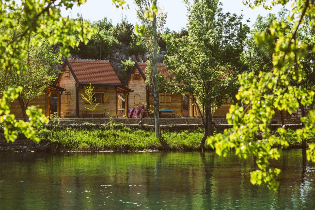 River Huts Zrmanja Obrovac Bagian luar foto